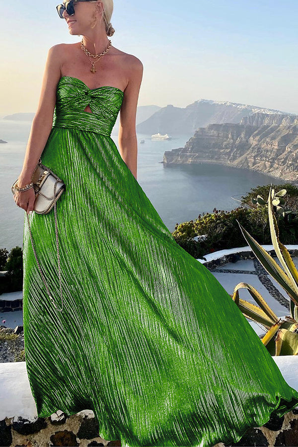 Elegant Strapless A-Line Evening Gown with Pleated Metallic Design