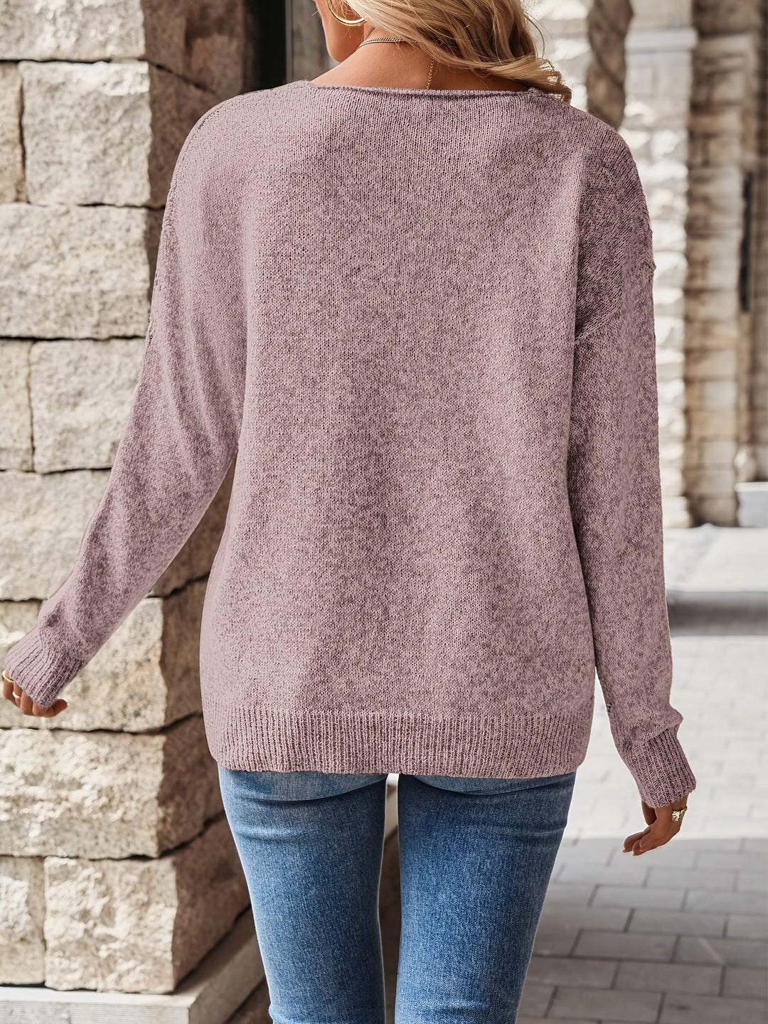 Elaine | Relaxed V-Neck Sweater